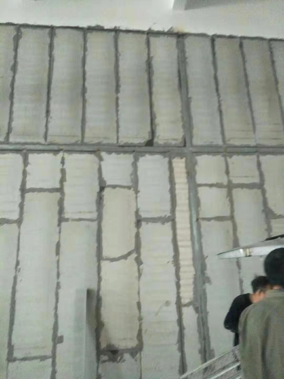 復合夾芯墻板